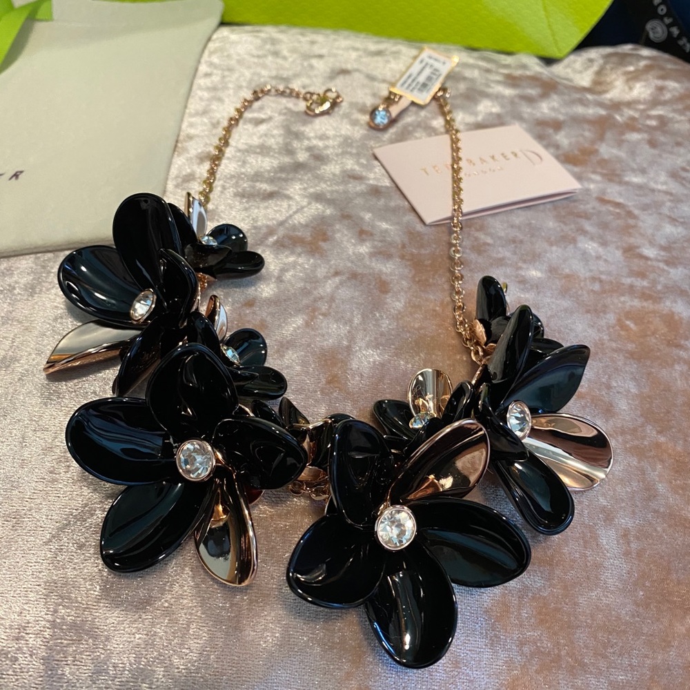 Ted Baker Bao statement necklace